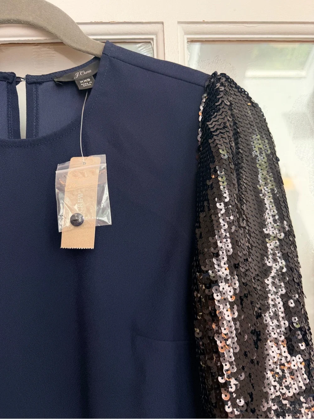 J. Crew Navy Blue Black Sequin Sleeve Formal Party Crepe Blouse Top Size XXS NWT